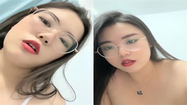 肉丝高跟巨乳肥臀眼镜妹淫语挑逗，道具互动玩弄蜜穴高潮喷水狂潮